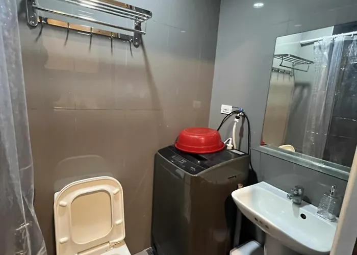 Aparthotel Iris Affordable And Neat Staycation At Air Residences Makati